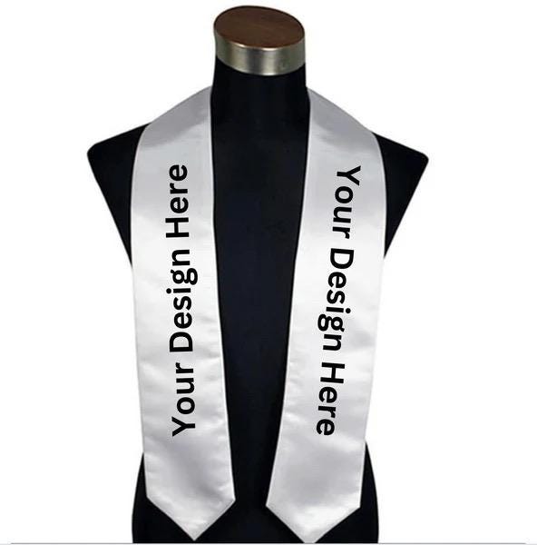 Graduation Stole 2025 with Arabic Calligraphy – Custom Graduation Sash