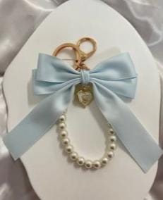Custom Bow Keychain buy one get a free bracelet